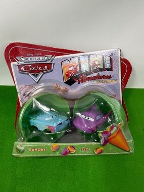 Disney Pixar Cars Ramon & Flo NEW